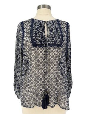 TWELFTH STREET BY CYNTHIA VINCENT 100% Silk Navy & White Peasant Blouse M
